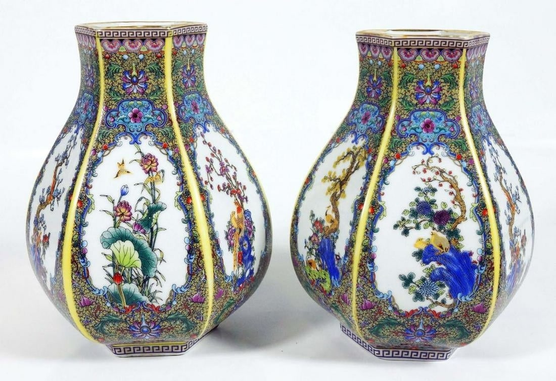 Pair Of Chinese Porcelain Hexagonal Vases (1 of 7)