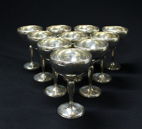 Set Of 10 Silver Cups: Set Of 10 Silver Cups. They Measure H:5 1/4" W:3 1/4"