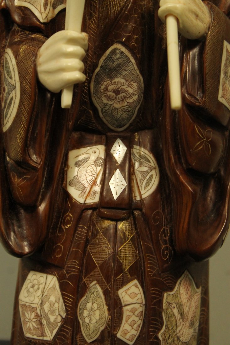 CHINESE IVORY CARVING WITH MOTHER OF PEARL INLAYS - 3