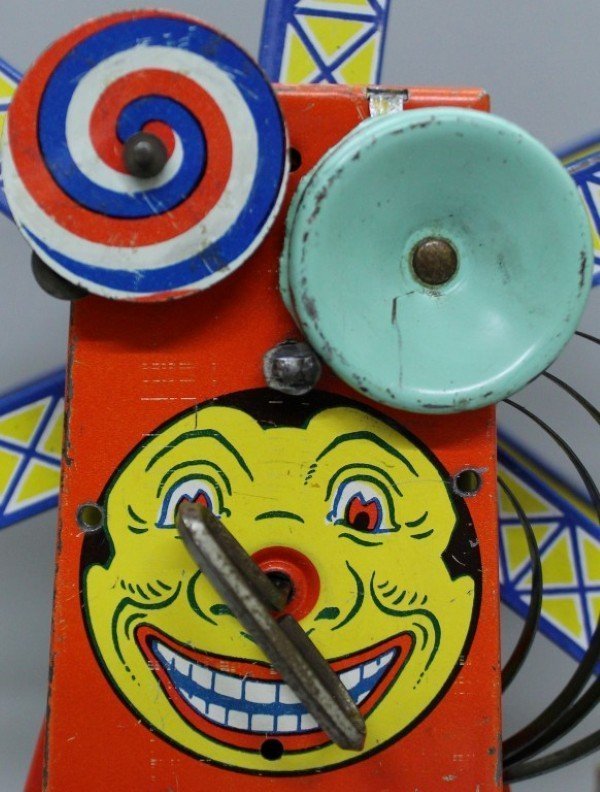 TOY FERRIS WHEEL WITH MICKEY MOUSE AND DONALD DUCK IN C - 6