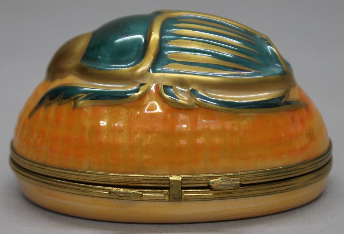 LIMOGES BEETLE SHAPED COLORFUL BOX: LIMOGES BEETLE SHAPED COLORFUL BOX . MEASURES H: 2" W: 3 1/4"