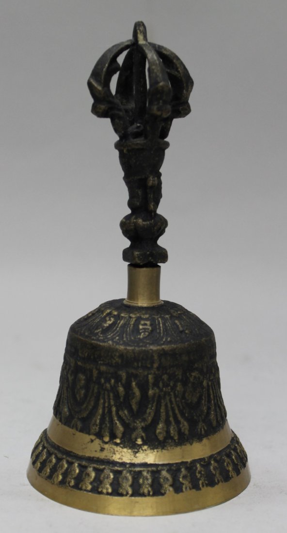 ANTIQUE CHINESE BELL