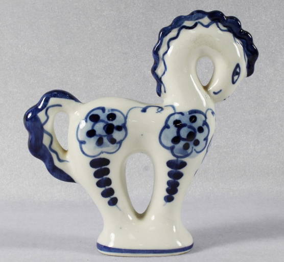 RUSSIAN PORCELAIN FIGURE OF HORSE Jan 15, 2015 World of Antiques