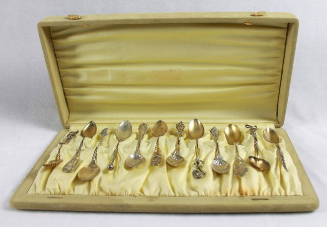 SET OF 12 GORHAM STERLING SPOON SET (1 of 9)