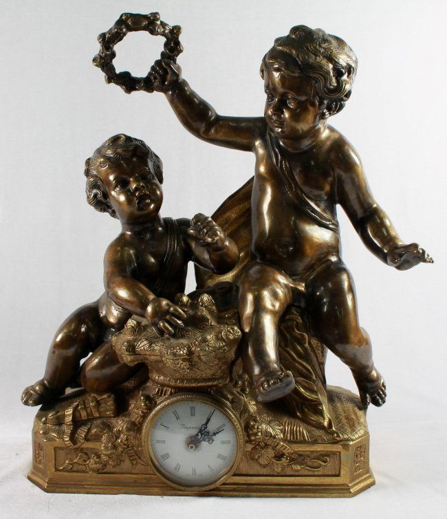IMPERIAL ITALIAN BRONZE PUTTI GROUP MANTLE CLOCK (1 of 10)