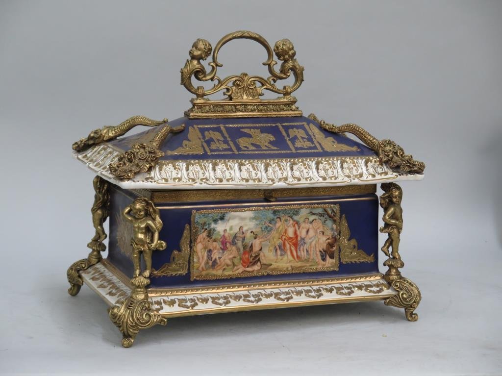 Large Sevres Style Porcelain Lady's Box (1 of 8)