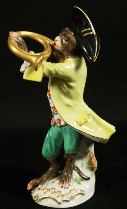 19TH C. MEISSEN MONKEY BAND FIGURE (1 of 8)