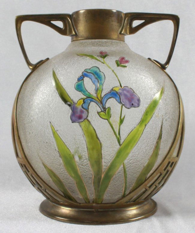 GERMAN ART NOUVEAU CAST BRASS MOUNTED ART GLASS VASE (1 of 10)