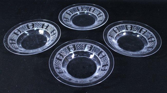 DESERT ETCHED GLASS PLATE 4PC. (1 of 4)