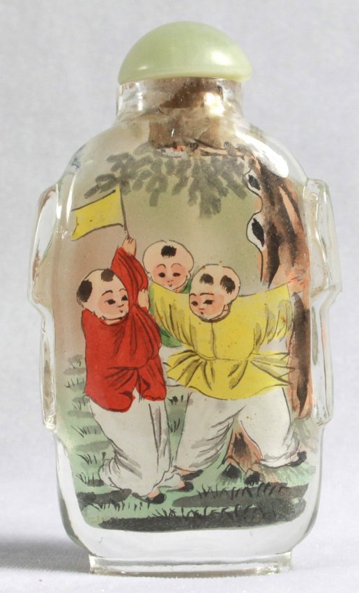 CHINESE REVERSE PAINT SNUFF BOTTLE, WITH SIGNATURE (1 of 10)