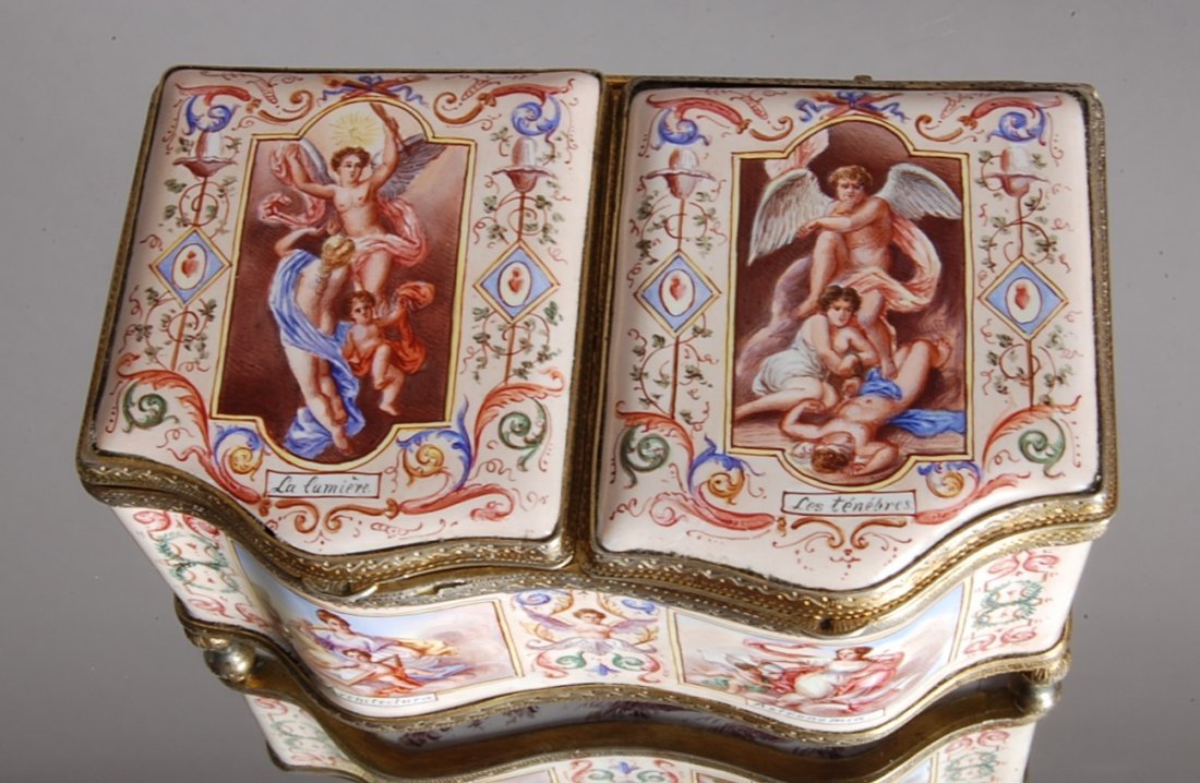 FRENCH SILVER & ENAMELED DOUBLE SNUFF BOX (1 of 9)