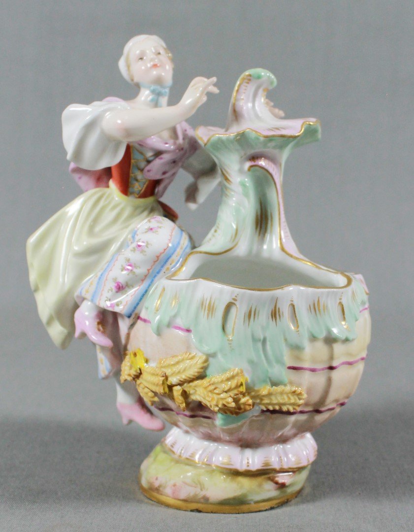 19TH C. MEISSEN PORCELAIN FIGURAL VESSEL (1 of 4)