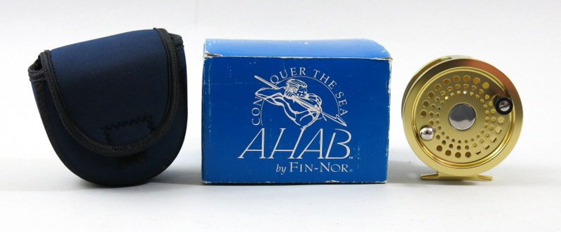 Fin-Nor #4 Ahab Saltwater Fly Reel with Box and Paper (1 of 4)