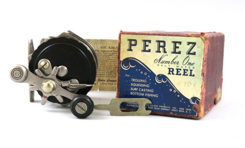 Perez #1 Size 2/0 Salt Water Reel in Box (1 of 4)