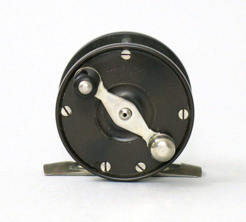 Tiny Size No. 5 Julius vom Hofe Hard Rubber Trout Reel (1 of 3)