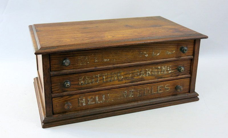 Large Collector's Chest (1 of 3)