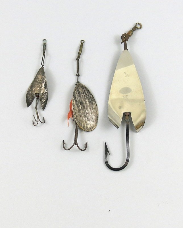 Group of 3 Early JT Buel Metal Lures (1 of 3)