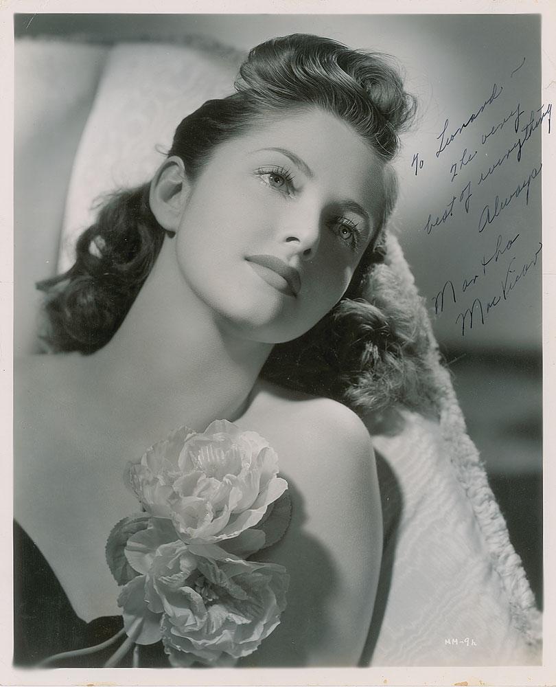 Martha Vickers: American model and actress (1925–1971) whose first film role was a small uncredited part in Frankenstein Meets the Wolf Man. Vintage glossy 8.25 x 10 studio portrait of the lovely Martha Vickers