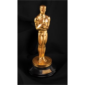 Academy Award for Best Cinematography (1930) - Oscar Statuette Presented to Clyde De Vinna for for