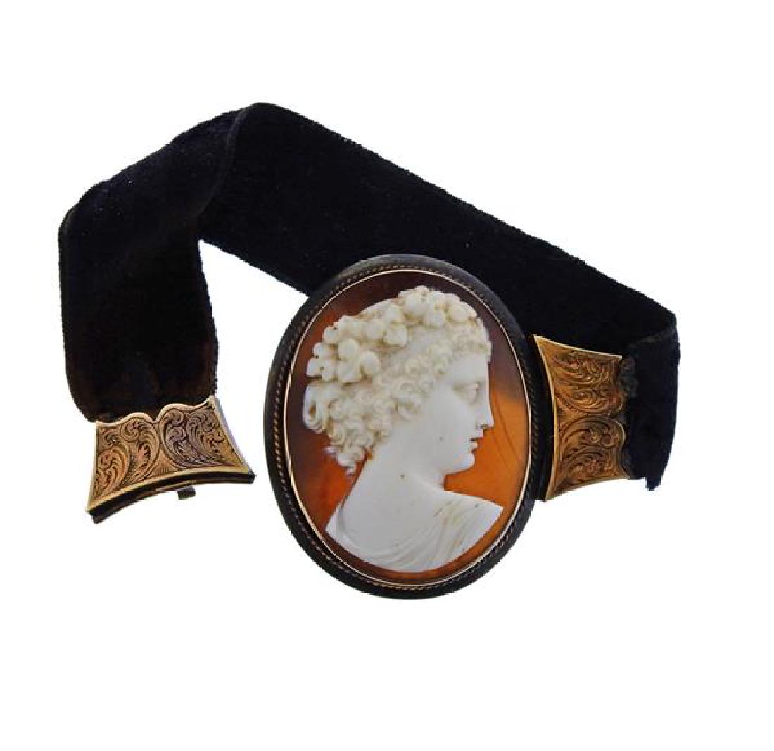 Antique 14K Gold Cameo Velvet Bracelet (1 of 4)
