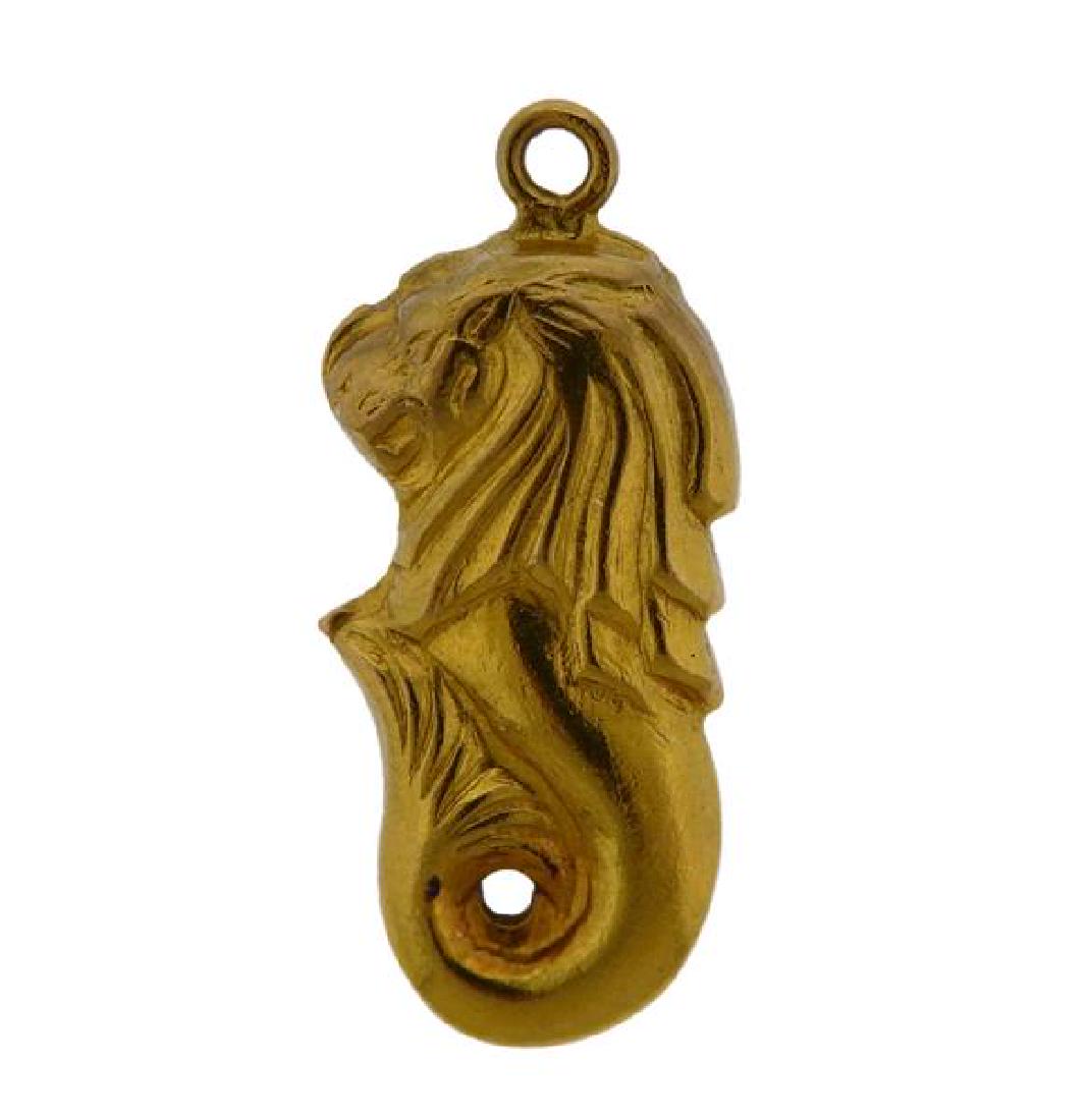18K Gold Lion Charm Pendant (1 of 3)