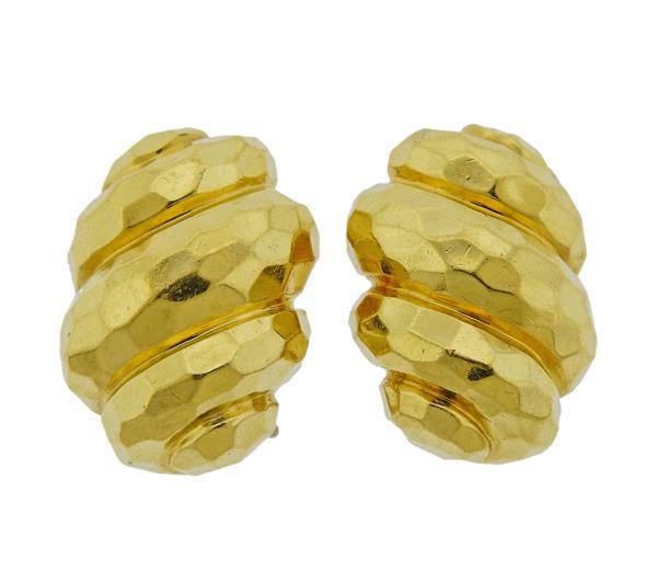 Henry Dunay 18K Gold Earrings: METAL: 18k Gold. MEASUREMENTS: Earrings are 20mm x 15mm (missing posts). MARKED: Dunay 18k. WEIGHT: 17.4 grams.Gemstones have not been graded for color and clarity ,and tested for clarity and color en