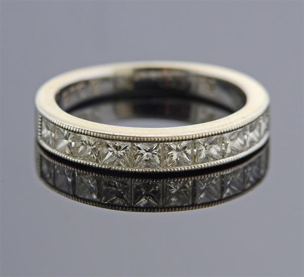 18K Gold Diamond Wedding Band Ring (1 of 4)