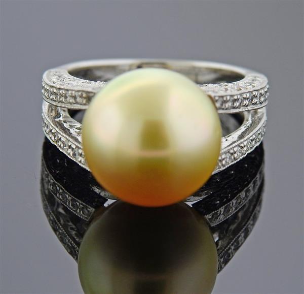 18K Gold Diamond Pearl Ring (1 of 4)