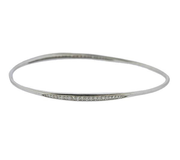 18k Gold Diamond Bangle Bracelet (1 of 3)