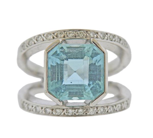 18K Gold Diamond Aquamarine Ring (1 of 4)