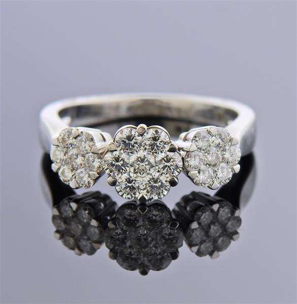 Alito 18k Gold Diamond Flower Ring (1 of 4)