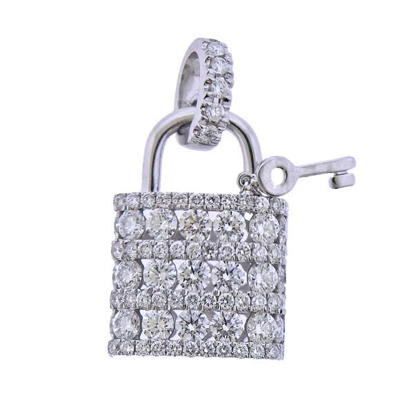 18K Gold Diamond Padlock & Key  Charm Pendant (1 of 3)