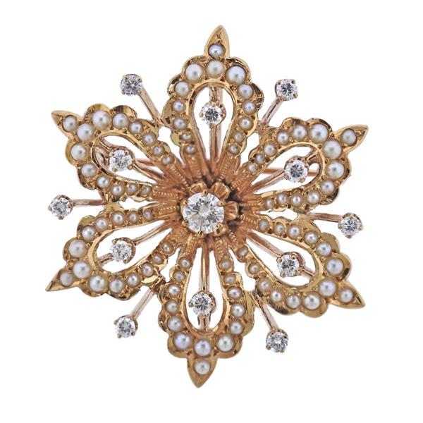 18K Gold Diamond Pearl Brooch Pin: METAL: 18k Gold. GEMSTONES: Diamonds approx. 1.00ctw. Seed pearls. MEASUREMENTS: Brooch/Pendant is 38mm x 34mm. TESTED: 18k. WEIGHT: 10.2 grams.Gemstones have not been graded for color and clarity ,an