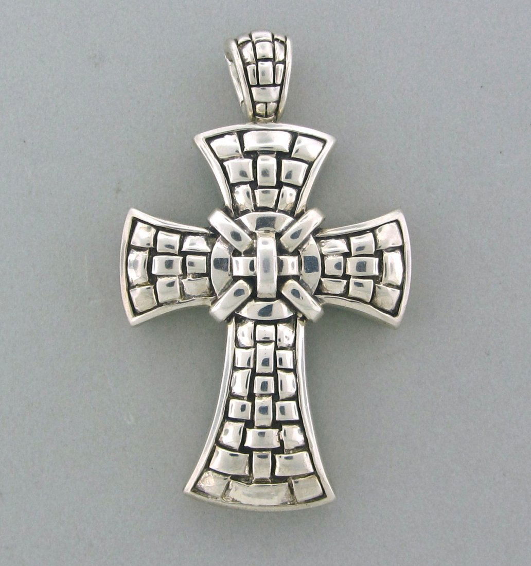 Scott Kay Sterling Silver Basket Weave Cross Penda: Measurements - 66mm x 41mm. Marks - Hallmark,925. Weight - 48.4 grams.