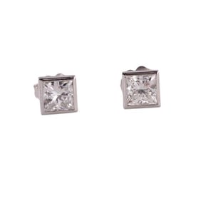 14k Gold Diamond Stud Earrings
