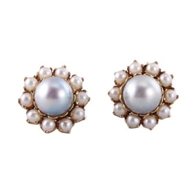 18k Gold Pearl Cluster Stud Earrings