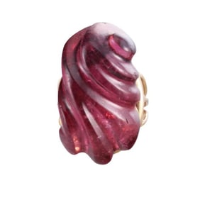 18k Gold Carved Tourmaline Ring