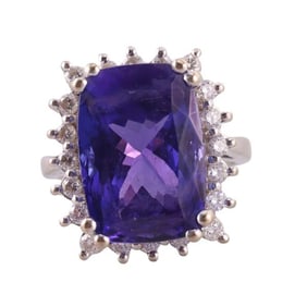 13ct Tanzanite 18k Gold Diamond Ring