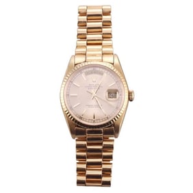 Rolex President Day Date 18k Gold Watch 18238