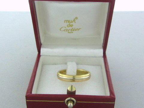 Estate Cartier Trinity 18k Gold Band Ring Size 58: Measurements - ring size 8 1/4, ring is 4.5mm wide. marks - 750,Cartier,178732,58,1998. weight - 6.5 grams.