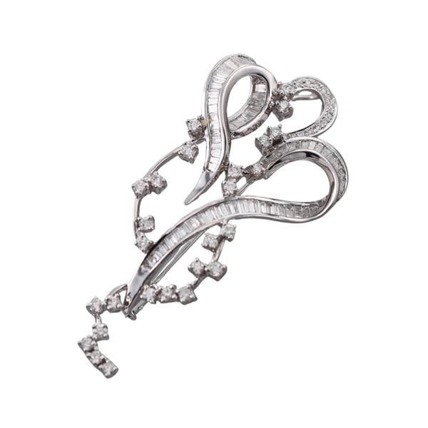 18k Gold Diamond Brooch Pendant