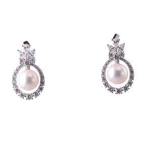 18k Gold Diamond Pearl Earrings