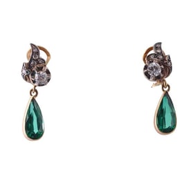 18k Gold Platinum Diamond Teardrop Earrings