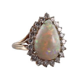 14k Gold Pear Shape Opal Diamond Ring