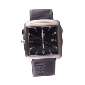 Tag Heuer Tiger Woods Golf Watch WAE1110.FT6004