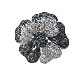 14k Gold Fancy White Diamond Flower Ring