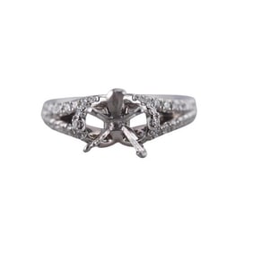 Blue Nile Platinum Diamond Engagement Ring Setting