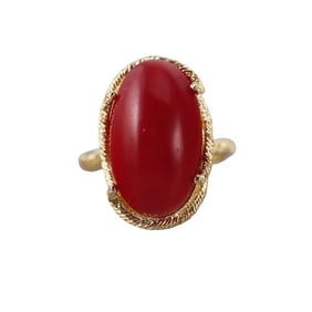 18k Gold Coral Cabochon Ring