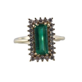 18k Gold Diamond Emerald Ring
