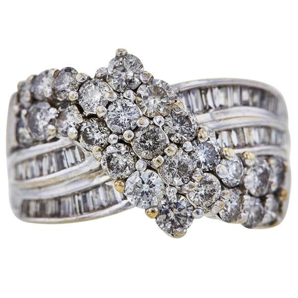 10k White Gold Diamond Ring (1 of 3)